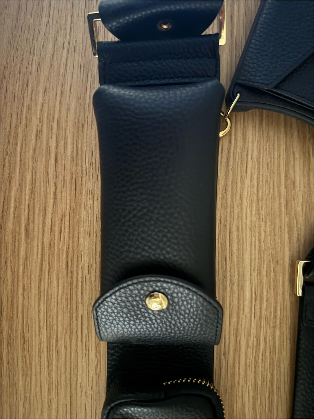 Bandolier Billie Utility Leather Crossbody - Picture 5 of 9